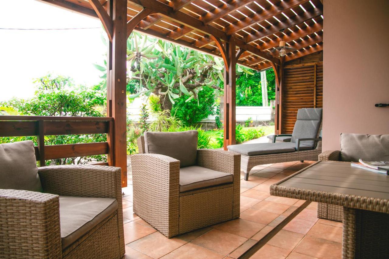 Villa Le Colonial Zen - T4 A 5 Mn Aeroport Sainte-Marie Exteriör bild