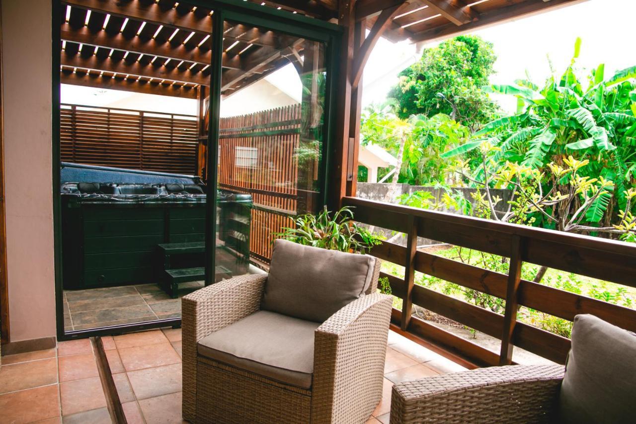 Villa Le Colonial Zen - T4 A 5 Mn Aeroport Sainte-Marie Exteriör bild