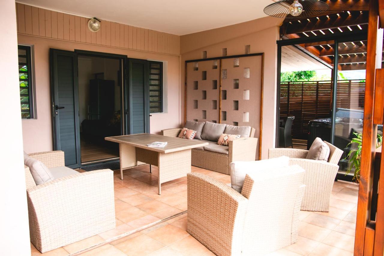 Villa Le Colonial Zen - T4 A 5 Mn Aeroport Sainte-Marie Exteriör bild